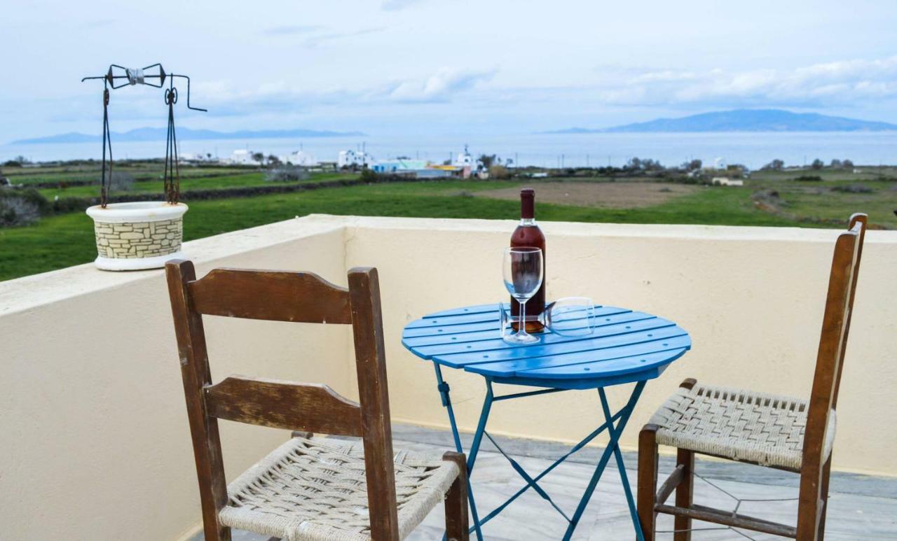Appartement Santo Margarita à Oia  Extérieur photo