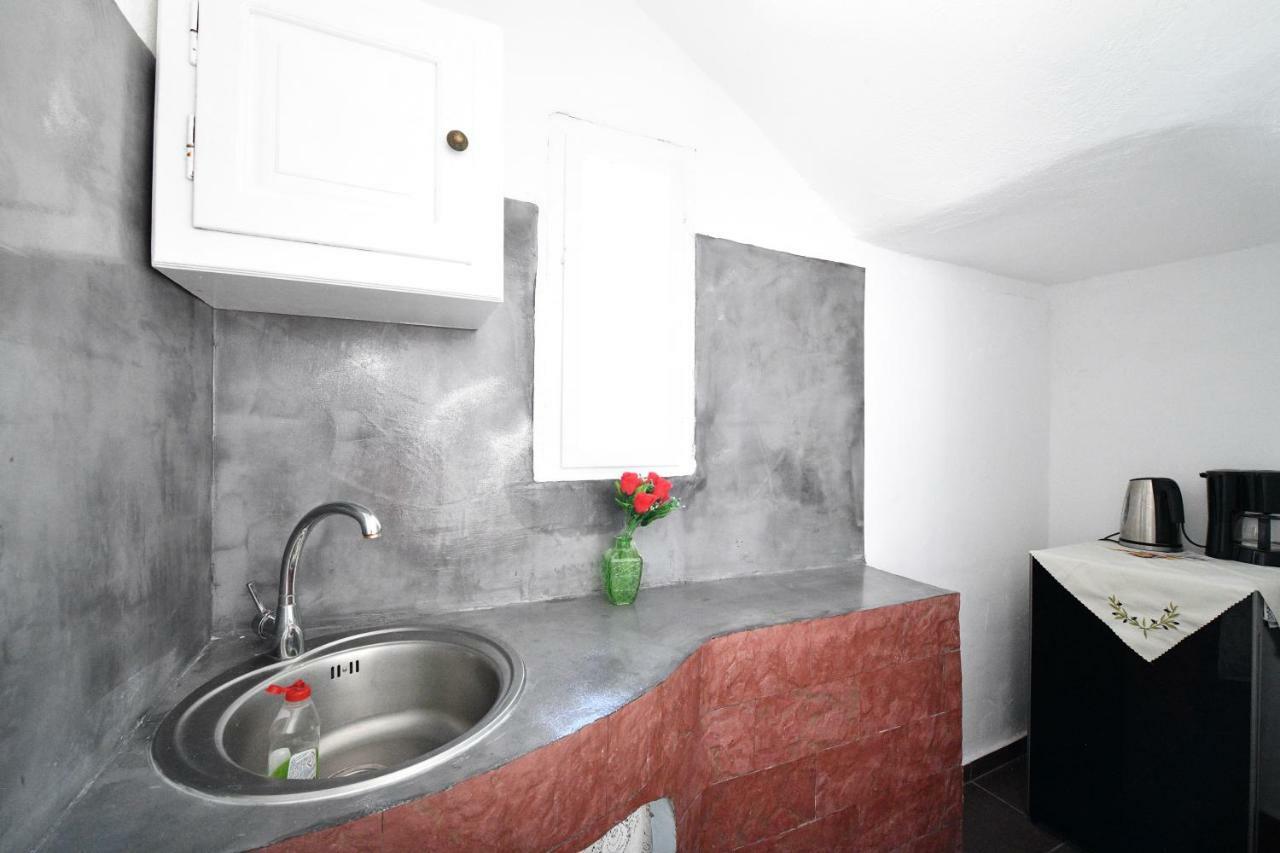 Appartement Santo Margarita à Oia  Extérieur photo